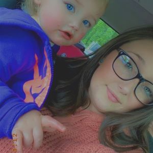 Meet your Posher, Brittany